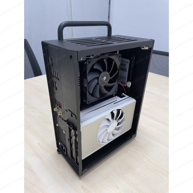 뛰어난 쿨링 기능을 갖춘 컴팩트 게이밍 PC 케이스,  - Pc Gaming Case 리뷰 및 가격