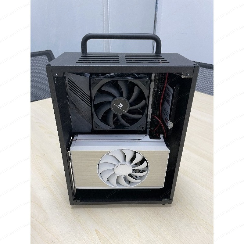 뛰어난 쿨링 기능을 갖춘 컴팩트 게이밍 PC 케이스,  - Pc Gaming Case 리뷰 및 가격